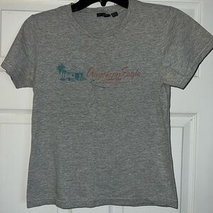 American Eagle Heather Gray Graphic Tee